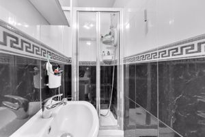 Photo 37- click for photo gallery